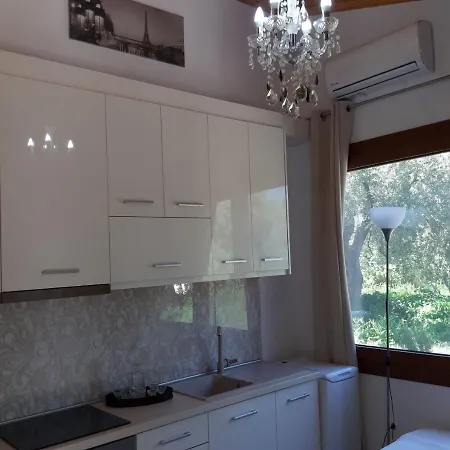 Anna - Maria Luxury *