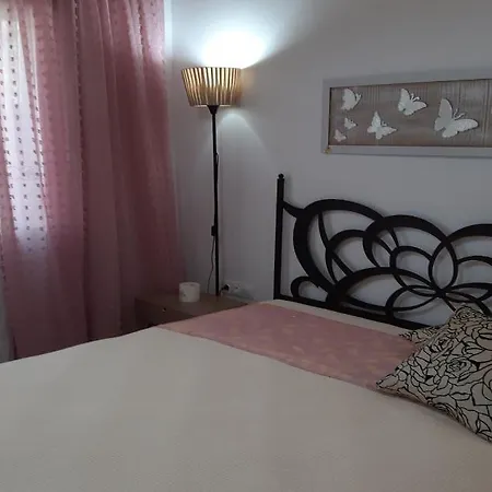 Anna - Maria Luxury Nyaraló Szkála Rahoníu